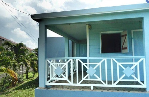 Saint-Louis Casa | Lovely period wooden house 30 m from the beach for family vacations.
