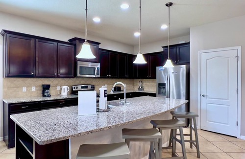 Four Corners Casa | Lovely Pool Home at Windsor at Westside-2167TC
