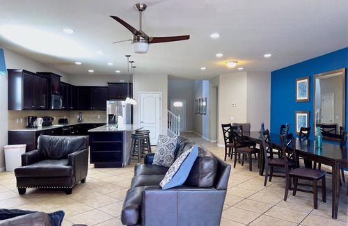 Four Corners Casa | Lovely Pool Home at Windsor at Westside-2167TC