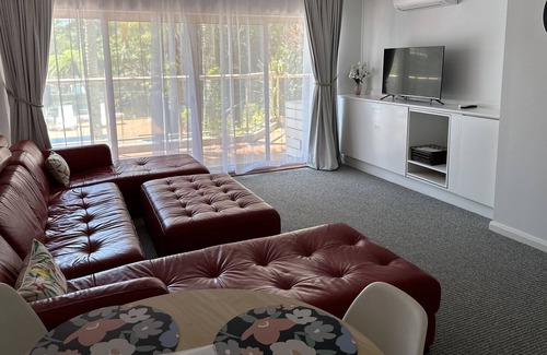 Coffs Harbour Complejo | Lovely 2 bedroom 2 bathroom unit in Pacific Bay Resort on the Beach
