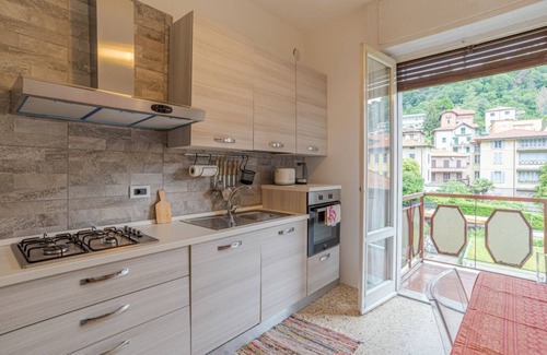 Como Apartamento | Lovely & Quiet Apartment - with Balcony