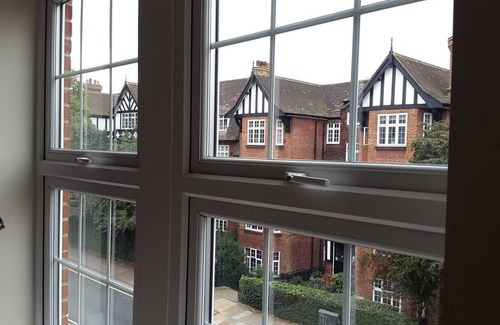 Frognal and Fitzjohns Apartamento | Lovely Quiet Flat on Finchley Road