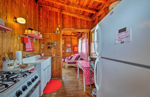 Waldoboro Cabina | ¡NUEVO! 'Raspberry Cottage' con bote de remos en Back Cove!