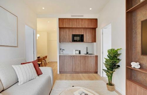 Quartier de la Chapelle Apartamento | Lovely Refurbished Home in Vibrant 18th District