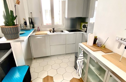 Ternes Apartamento | Encantador apartamento reformado de 45m² ubicado en el corazón de aburrido