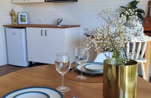 Heathcote Apartamento | Lovely Retreat, Private apartment in home.