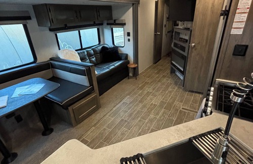 Pine Grove Casa | Lovely RV on a secluded and fenced lot. We offer a lot of amenities and add ons