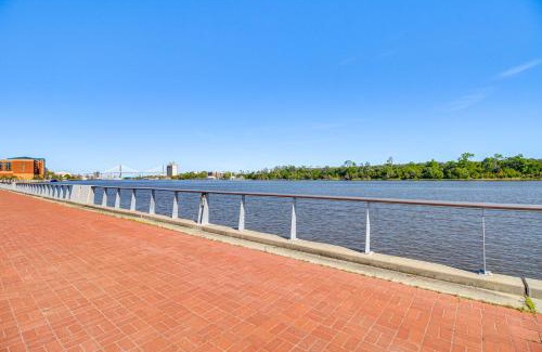 Hitch Village - Fred Wessels Homes Apartamento | Lovely Savannah Studio 1 Mi to Historic District!