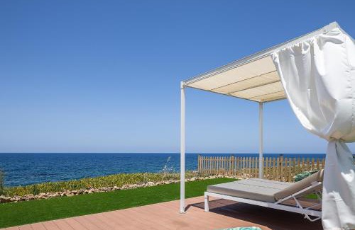 Panormos Apartamento | Lovely seaside apartments, walking distance to the beach & amenities!