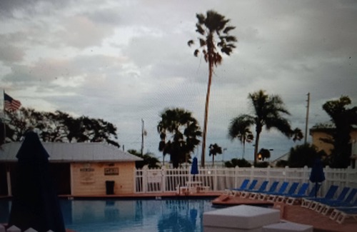 Sebastian Complejo | Lovely Sebastian 2/1 Resort on Pt St Lucie River