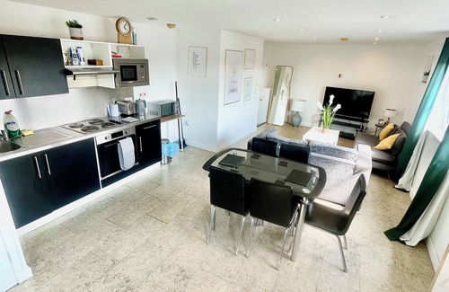 Cambridge Apartamento | Lovely Spacious Studio in Central Cambridge