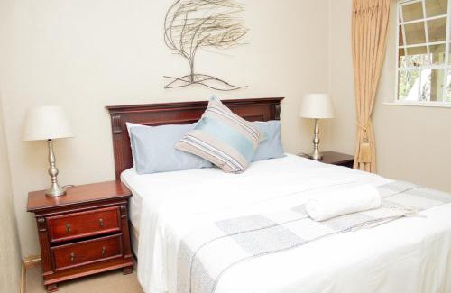 Woodmead Apartamento | Lovely Spacious Two bedroom apartment