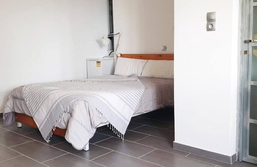 Grambia Apartamento | Lovely Studio apartment in Karystos. Sea view.