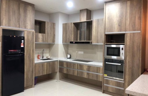 Mutiara Damansara Condominio | Lovely studio apt w pool & steam bath @ Damansara
