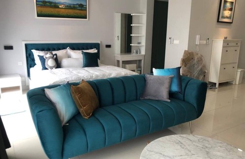 Mutiara Damansara Condominio | Lovely studio apt w pool & steam bath @ Damansara