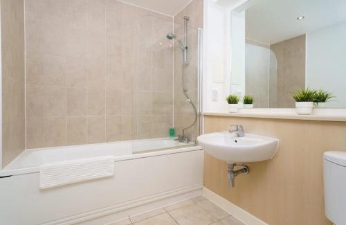 Bow Apartamento | Lovely Studio in Heart of East