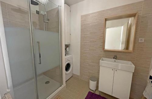 Nimes City Centre Apartamento | Lovely Suite Nimes Romaine