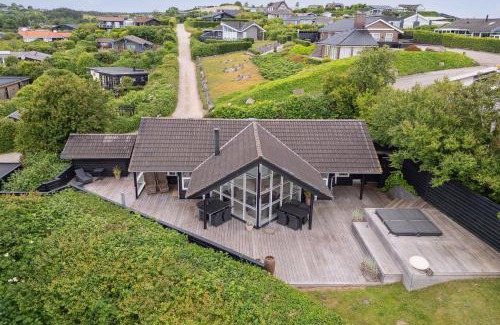 Egsmark Strand Casa | Lovely Summer House With A View And Outdoor Spa