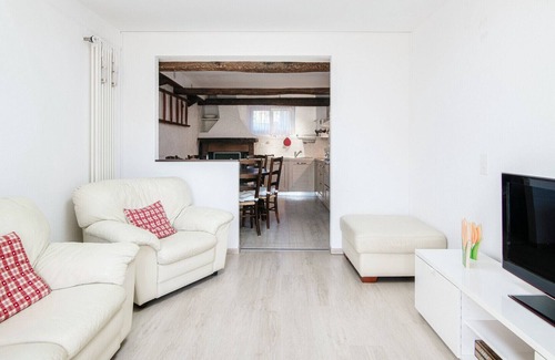 Torricella Taverne Apartamento | Lovely tavern with patio (LA TAVERNA)