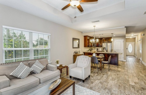 Florida Panhandle Casa | Lovely Town-home in Pensacola -