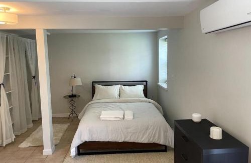 South Boston Apartamento | Lovely Two Bedroom Condo in South Boston