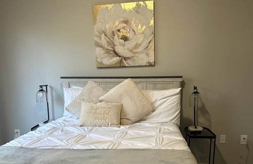 Energy Corridor Apartamento | Lovely Two Bedroom Loft in Houston