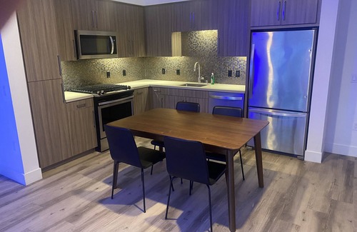 Downtown Apartamento | Lovely Unit located in Anaheim - Near Disneyland