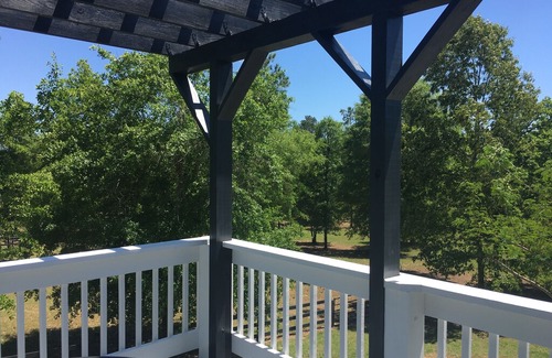 Aiken Casa | Lovely upstairs apartment with pasture views