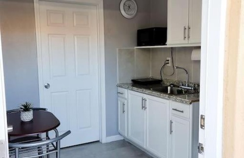 Sunrise Manor Apartamento | Lovely Vacation Apt near to Famous Las Vegas Strip