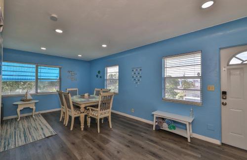 Gulfport Apartamento | Lovely vacation home 1 block from beach & downtown Gulfport