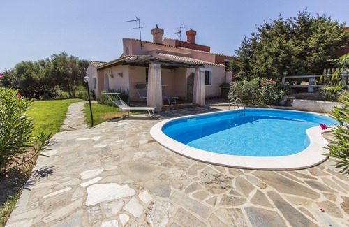 Punta De Su Turrione Villa | Villa 8 "EXCLUSIVE": Villa recién amueblada con piscina privada