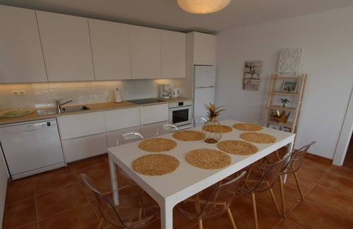 Chimenea Villa | Hermosa casa, piscina privada, magníficas vistas a la montaña, WIFI, Airco