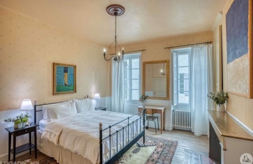 Monflanquin Casa | Encantadora casa de pueblo con gran luz y fantásticas vistas