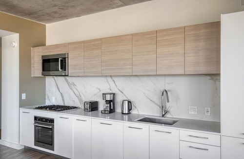 West Loop Gate Apartamento | Lovely West Loop 2BR w/ Pool, Gym & Lounge, nr L, by Blueground
