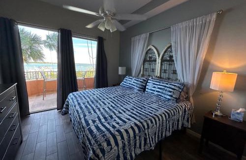 Fort Myers Beach Apartamento | Lovers Key Resort Suite 1 - Watch Dolphins Play