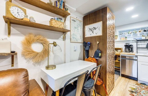 Manitou Springs Apartamento | 'Lovers Lane Chalet' Dtwn Manitou Springs Studio!