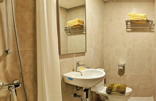 Batam Apartamento | Lovina 1806 at Pollux Meisterstadt