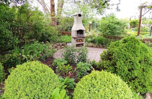 Reetzow Condominio | Lovingly designed vacation apartment with large garden