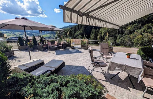 Baiersbronn Apartamento | Lovingly furnished apartment with large terrace near the most beautiful hiking trails