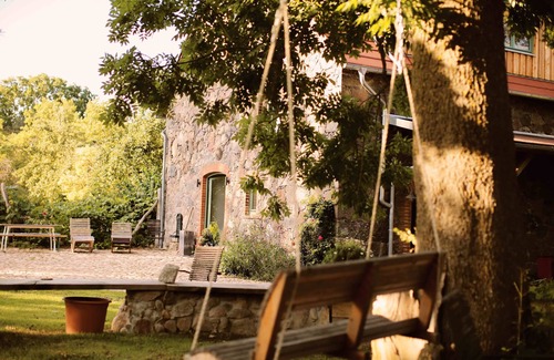 Klosterdorf Casa | Lovingly restored fieldstone barn with fireplace and woodchip heating.