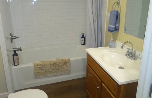 Hannibal Casa | Lovingly Restored Historic Cottage in America's Hometown