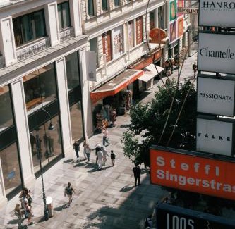 Innere Stadt Hotel | LOVIS Suites Vienna