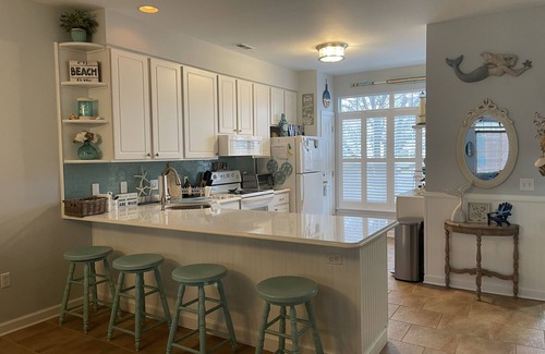 Bethany Breeze Casa | Tarifas bajas! ¡A menos de 2 millas de la playa! ¡Piscina! ¡Monta tu bicicleta al océano!
