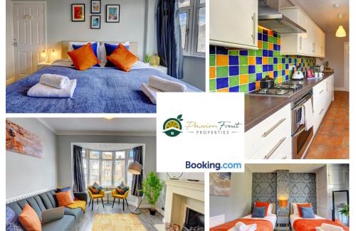 Holbrooks Casa | Low Rate 3 Bedroom House Very Close To Coventry Building Society Arena aka Ricoh Arena, Sleeps 8, Free Driveway Parking and Free Wi-Fi, with Garden - RRN