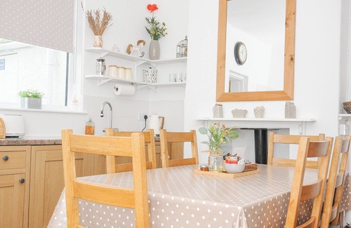 West Looe Cabaña | Lowena Cottage