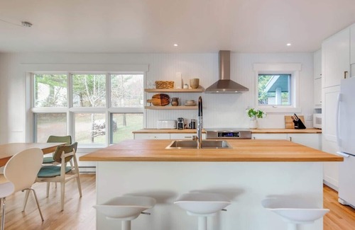 Saint Ferreol les Neiges Cabaña | Lower Twin House - 5 bedrooms - 15 people