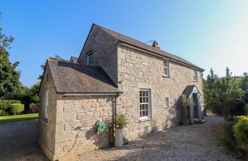 Mabe Casa | Lower Gadles