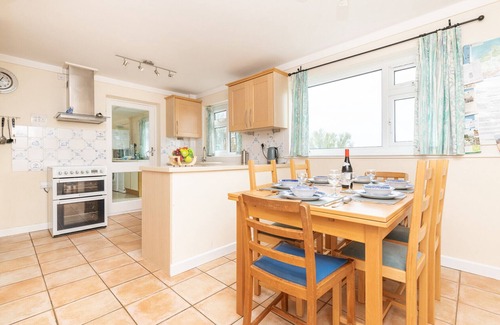 Port Isaac Cabaña | Lower Garrick, Port Isaac, sea views over the Bay