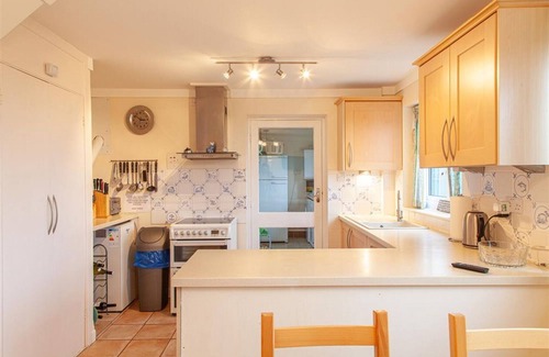 Port Isaac Cabaña | Lower Garrick, Port Isaac, sea views over the Bay