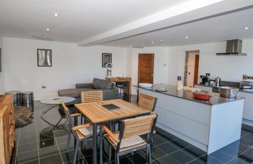 Windermere Apartamento | Lower Lake View